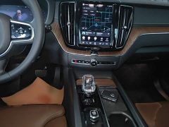 Volvo XC60 B5 AWD Smart Remote Luxury Edition - ფოტო 10