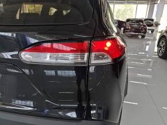 Toyota Frontlander 2022 2.0L CVT Leading Edition - ფოტო 8