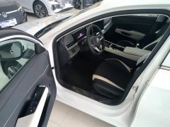 Volkswagen Sagitar L 300TSI DSG Elite - ფოტო 16