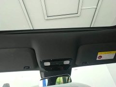Li Auto L8 Max - ფოტო 18