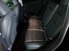 Tesla Model Y Rear-Wheel Drive - ფოტო 17