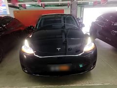 Tesla Model Y Rear-Wheel Drive - ფოტო 3