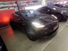 Tesla Model Y Rear-Wheel Drive - ფოტო 4