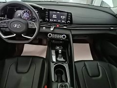 Hyundai Elantra 2022 1.5L CVT GLX Elite - ფოტო 13