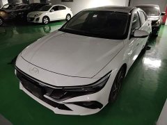Hyundai Elantra 2023 1.5L CVT GLX Elite - ფოტო 1