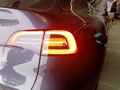 Tesla Model Y Rear-Wheel Drive - ფოტო 8