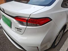 Toyota Corolla 1.8L CVT Luxury - ფოტო 8