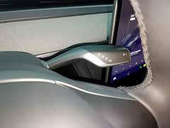 Tesla Model Y Rear-Wheel Drive - ფოტო 14