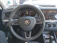 Skoda Comet 1.5L Automatic Comfort Edition - ფოტო 11