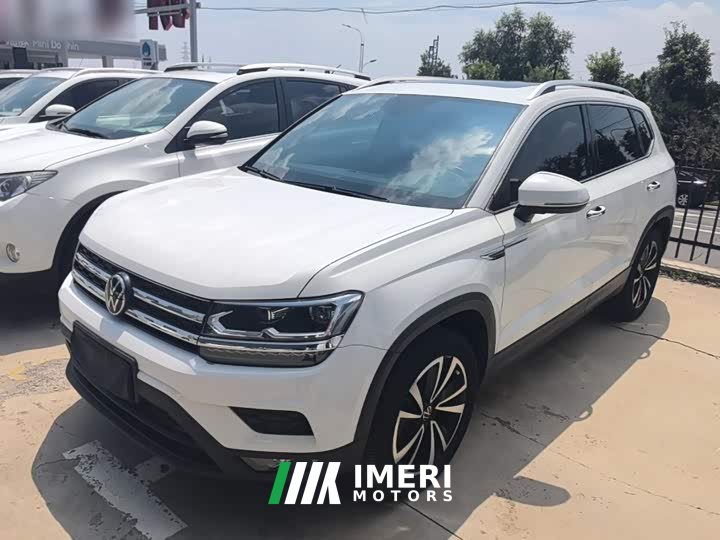Volkswagen Touareg 280TSI FWD Luxury Plus - ავტომობილი ჩინეთიდან