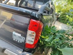 Navara 2.5L Automatic 4WD Premium QR25 - photo 7