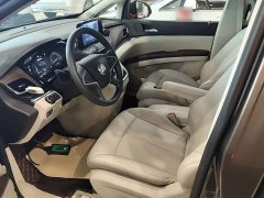 Buick GL8 2023 Land Business Class Comfort Edition - ფოტო 15