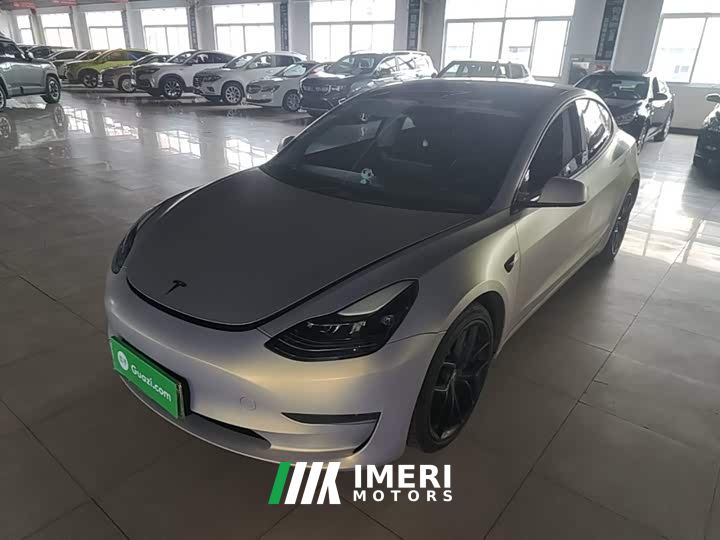 Tesla Model 3 Performance All-Wheel Drive