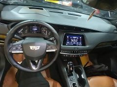 Cadillac XT4 28T AWD Platinum - ფოტო 10