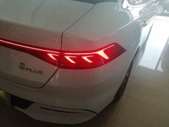 BYD Qin PLUS Glory Edition DM-i 55KM Leading - ფოტო 8