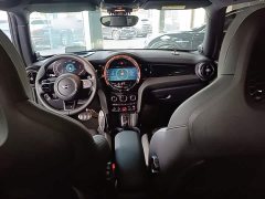 BMW MINI JCW 2.0T JOHN COOPER WORKS Pat Moss Commemorative Edition - ფოტო 10