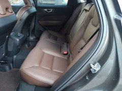 Volvo XC60 B5 AWD Smart Remote Luxury Edition - ფოტო 17