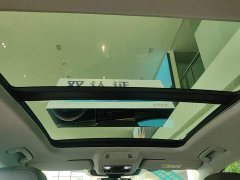 Volkswagen Passat 2025 Pro 380TSI Dragon Premium Edition - ფოტო 18