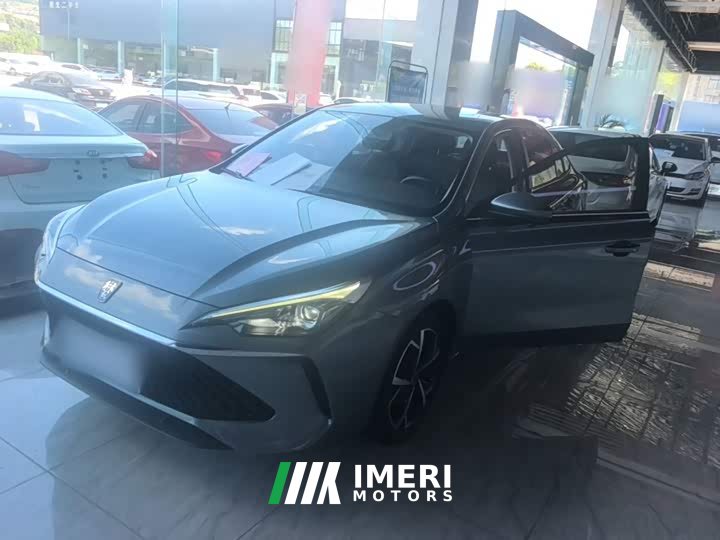 SAIC MG i5 2023 1.5L CVT Prestige - ავტომობილი ჩინეთიდან
