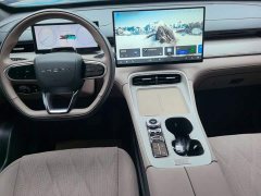 Chery Tiggo 8 PLUS C-DM 2025 1.5T 116km Deluxe 5-Seater - ფოტო 10