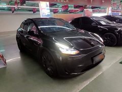 Tesla Model Y Rear-Wheel Drive - ფოტო 4