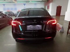 Tesla Model Y Rear-Wheel Drive - ფოტო 6
