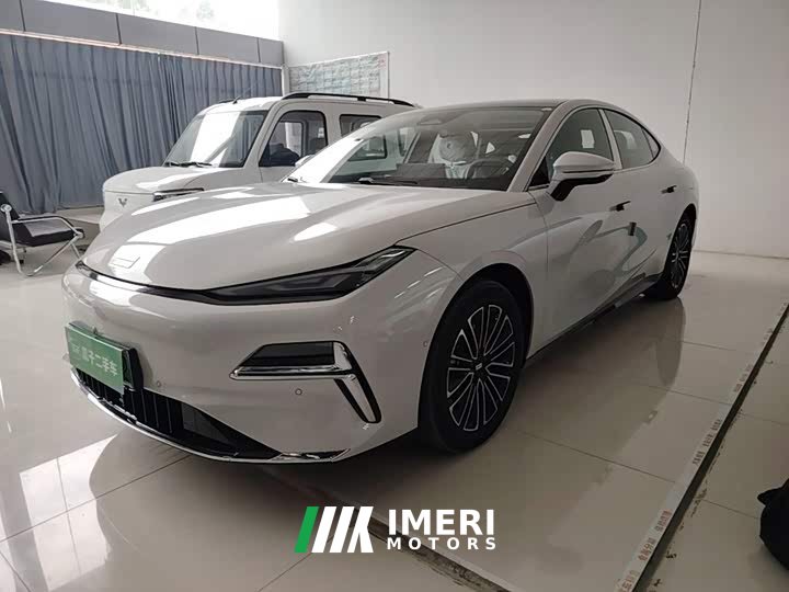 Geely Galaxy Xingyao 8 2025 60km EM-i Luxury Comfort Edition - ავტომობილი ჩინეთიდან