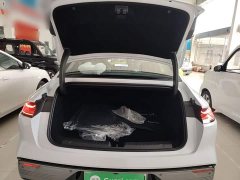 Geely Galaxy Xingyao 8 2025 60km EM-i Luxury Comfort Edition - ფოტო 19