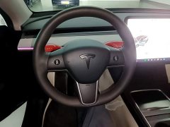 Tesla Model Y Rear-Wheel Drive - ფოტო 11