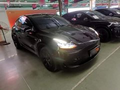 Tesla Model Y Rear-Wheel Drive - ფოტო 4
