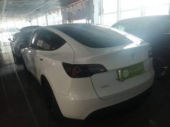 Tesla Model Y Long Range All-Wheel Drive - ფოტო 5