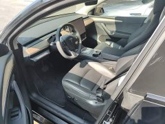 Tesla Model Y Long Range All-Wheel Drive - ფოტო 15