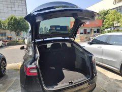 Tesla Model Y Long Range All-Wheel Drive - ფოტო 19