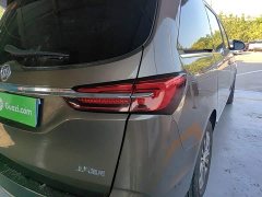 Buick GL8 Land Executive Cabin 652T Luxury - ფოტო 8