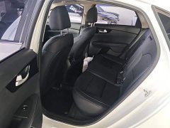 Kia K3 Facelift 1.5L CVT Fashion Edition - ფოტო 17