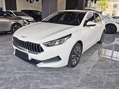 Kia K3 Facelift 1.5L CVT Fashion Edition - ფოტო 2