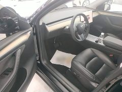 Tesla Model Y 2022 Facelift Rear-Wheel Drive - ფოტო 16