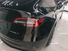 Tesla Model Y 2022 Facelift Rear-Wheel Drive - ფოტო 8