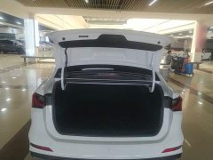 SAIC MG i5 2023 1.5L CVT Prestige - ფოტო 19