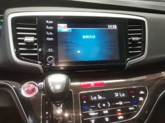 Honda Odyssey 2.0L Sharp Premium Edition - ფოტო 13