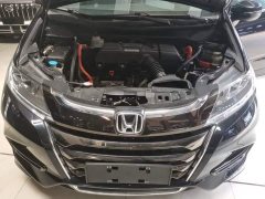 Honda Odyssey 2.0L Sharp Premium Edition - ფოტო 20