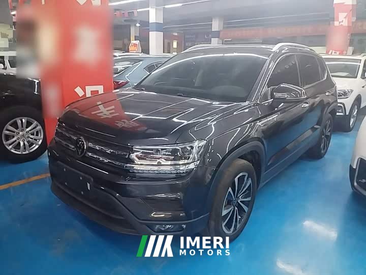 Volkswagen Touareg 280TSI FWD Luxury Edition - ავტომობილი ჩინეთიდან