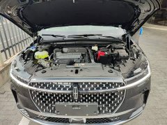 Lincoln Explorer 2.0T AWD Premium - ფოტო 20