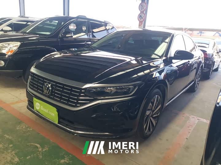 Volkswagen Passat 330TSI Elite