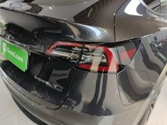 Tesla Model Y Rear-Wheel Drive - ფოტო 8