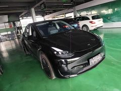 Tesla Model Y 2022 Facelift Rear-Wheel Drive - ფოტო 4