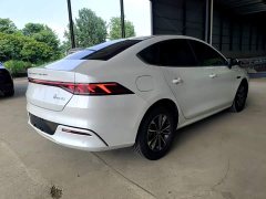 BYD Qin PLUS 2024 Glory Edition DM-i 55KM Leading - ფოტო 7