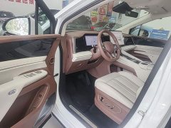 BYD Summer DM-i 1.5T 180km Exceed - ფოტო 16