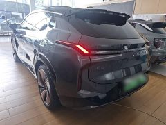 Lynk & Co Geely Lynk & Co 08 EM-P 2023 220km AWD Performance Halo - ფოტო 5