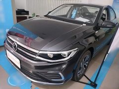Volkswagen Bora 2025 200TSI DSG Comfort Navigation Edition - ფოტო 1